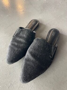 Zara Black Slip-On Flat Sandals Mules Pointed Toe Size EU 41